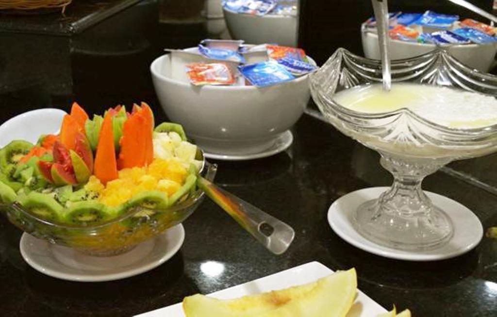Hotel Monte Rey Монтис-Кларус Номер фото