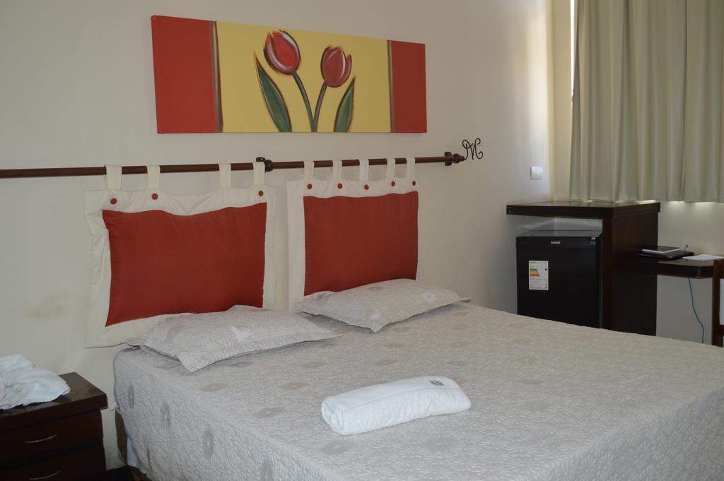 Hotel Monte Rey Монтис-Кларус Номер фото