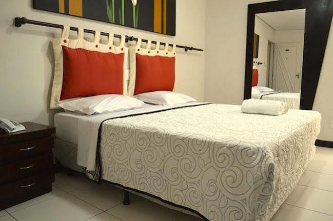 Hotel Monte Rey Монтис-Кларус Экстерьер фото