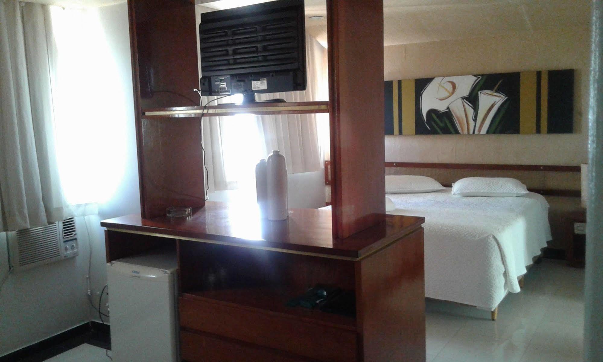 Hotel Monte Rey Монтис-Кларус Экстерьер фото